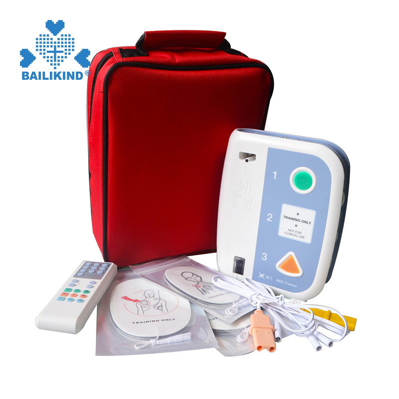 AED トレーナーの使用方法 自動体外式除細動器の教育 CPR 学校向け応急処置トレーニング バイリンガル教育ツール